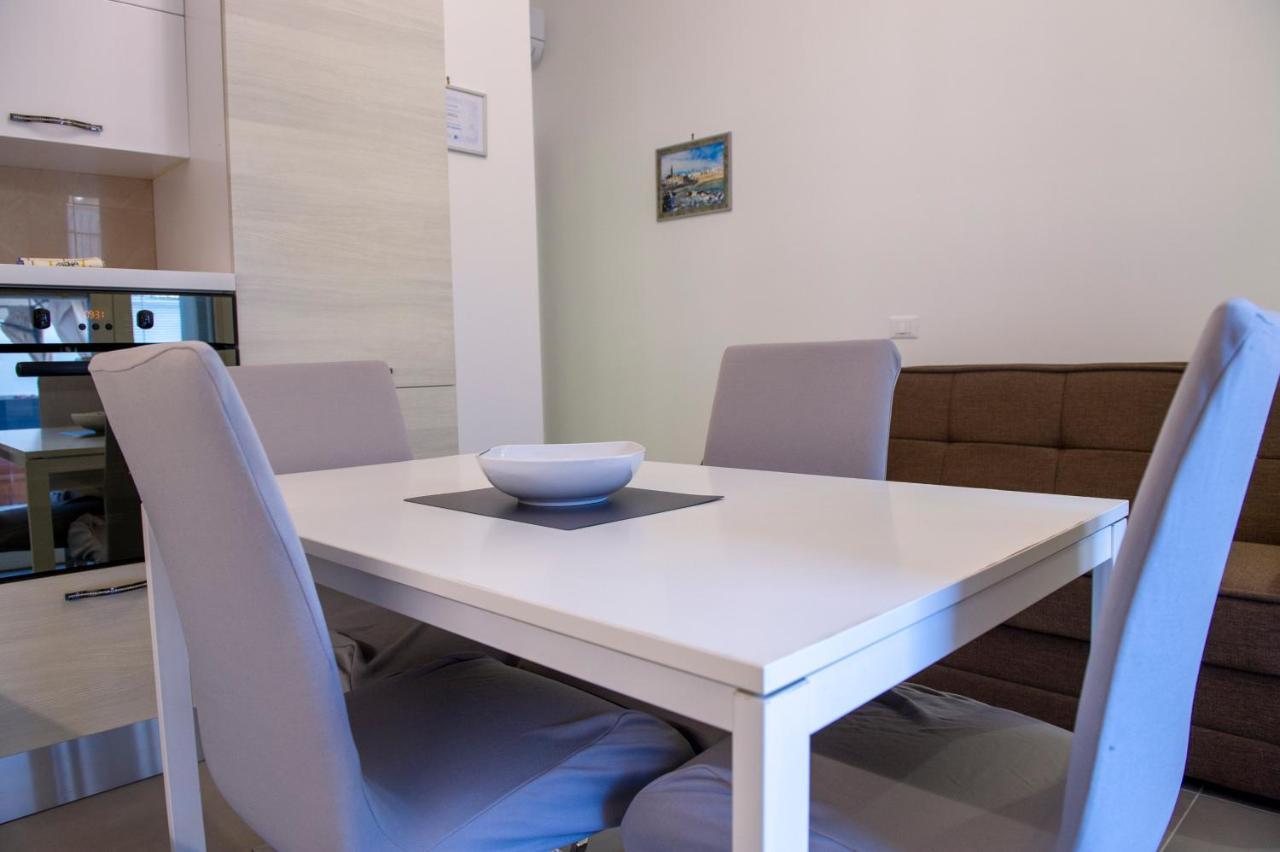 Joyce Luxury Suite Монополі Екстер'єр фото